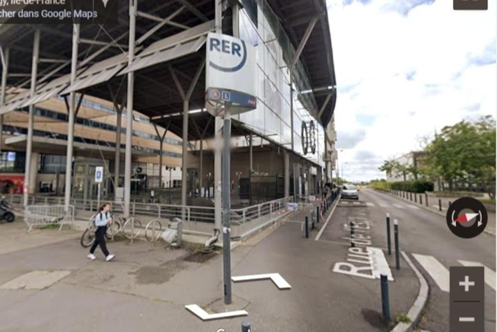 Studio Cergy 5 Min De La Gare Εξωτερικό φωτογραφία